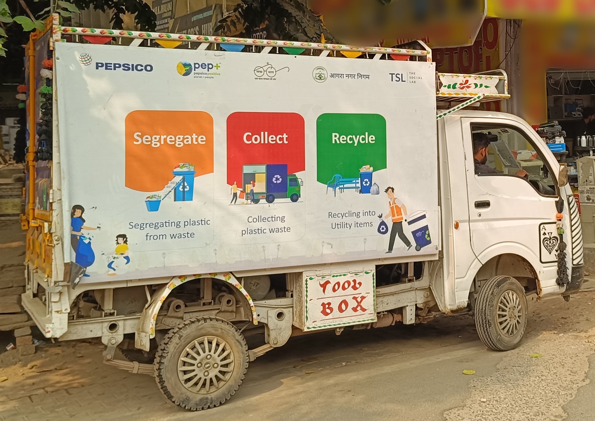 PepsiCo India and The Social Lab Expand Sustainable Waste Solutions initiative ‘Tidy Trails’ in Agra